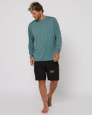 Follow Water Tee Olive