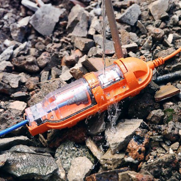 AmpFibian RV-02MAX, 15AMP to 10AMP Adapter W/Overload + RCD