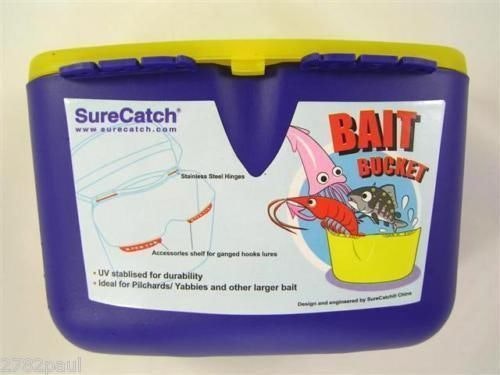 Surecatch Medium Bait Bucket with and Accessories Shelf