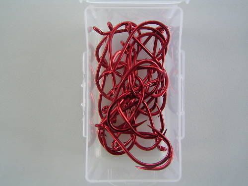 1 Box of Mustad 92554NPNR Big Red Chemically Sharpened Fishing Hooks