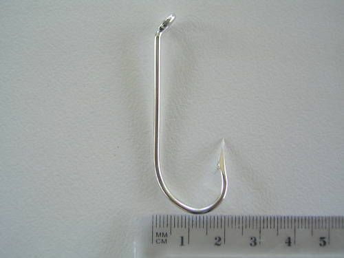 1 Box of Mustad 4202D 2x Strong Kirby Open Eye Fishing Hooks