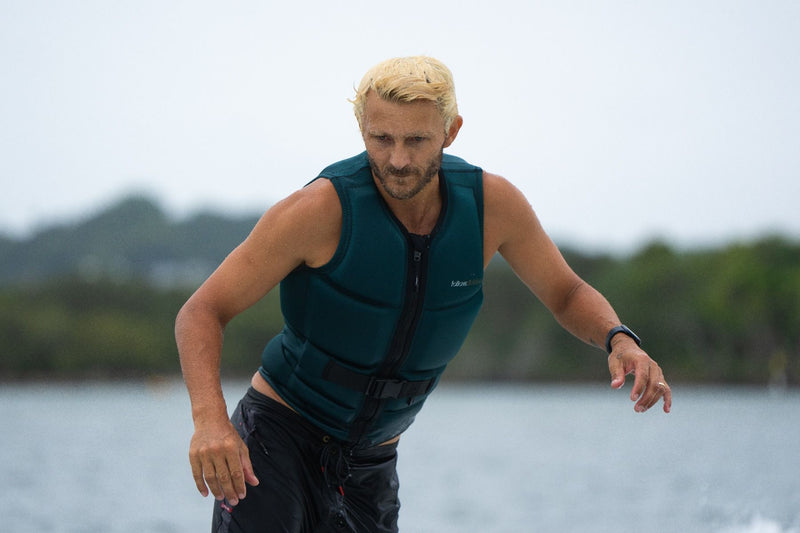Follow Life Vest Division 2 Green