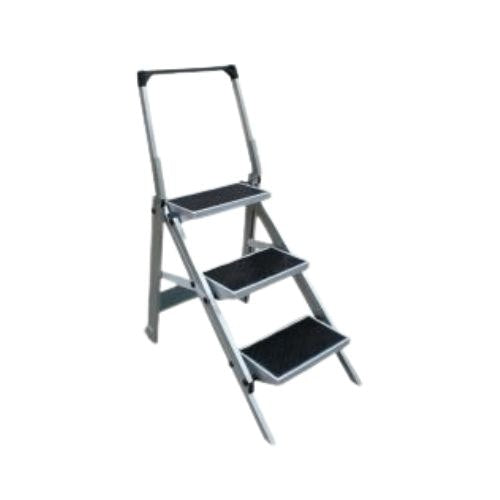 Triple folding portable caravan step ladder