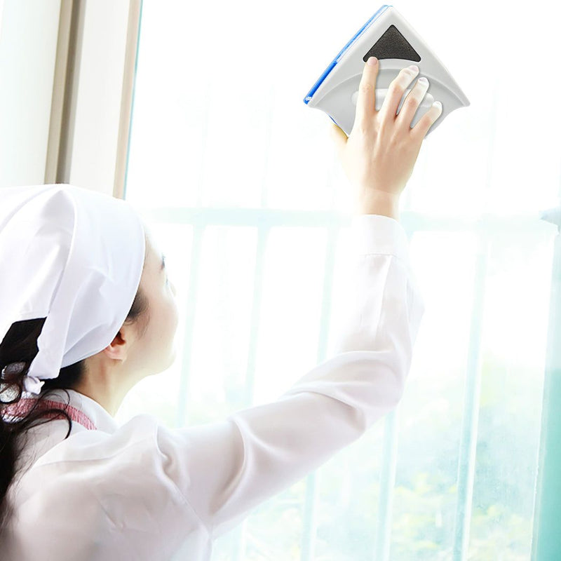 Traderight Group  Magnetic Window Double Side Glass Wiper Cleaner Surface Cleaning Brush Car Tool