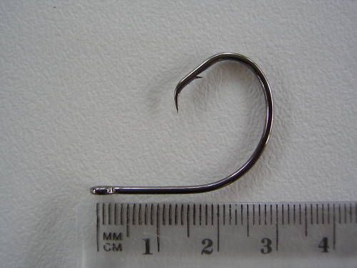 1 Box of Mustad 39951NPBLN Demon Circle Chemically Sharpened Fishing Hooks