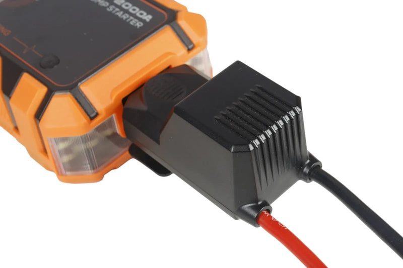 Wildtrak™ Heavy-Duty 2000A 16KMAH HP Lithium Jump Starter