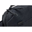 Thule Aion 2L Sling Bag - Black (Outdoor Hip Pack and Waist Pouch)