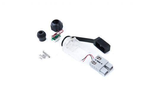 50A Anderson Plug Voltmeter Clear Cover With Voltage Display Black