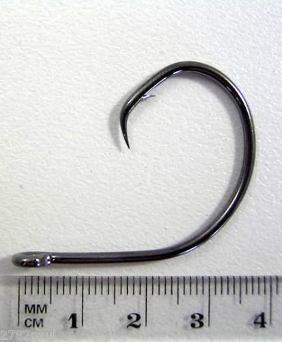 1 Box of Mustad 39951NPBLN Demon Circle Chemically Sharpened Fishing Hooks