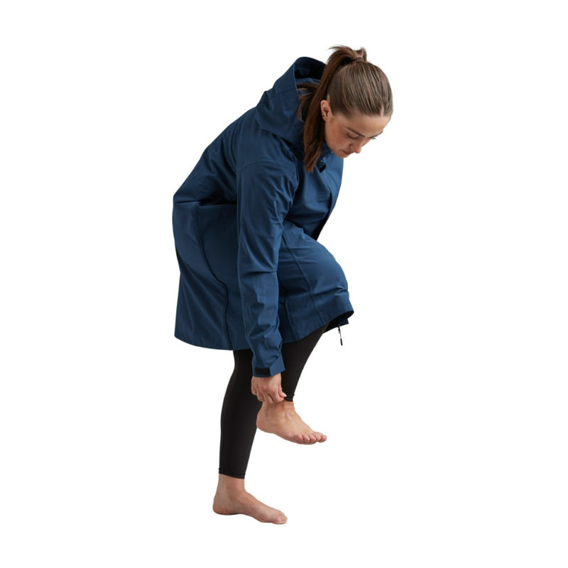 Women's Pursuit Waterproof Lightweight Changing Robe Jacket - Ocean Blue