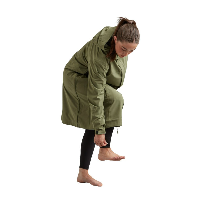 Women's Pursuit Waterproof Lightweight Changing Robe Jacket - Olive Green