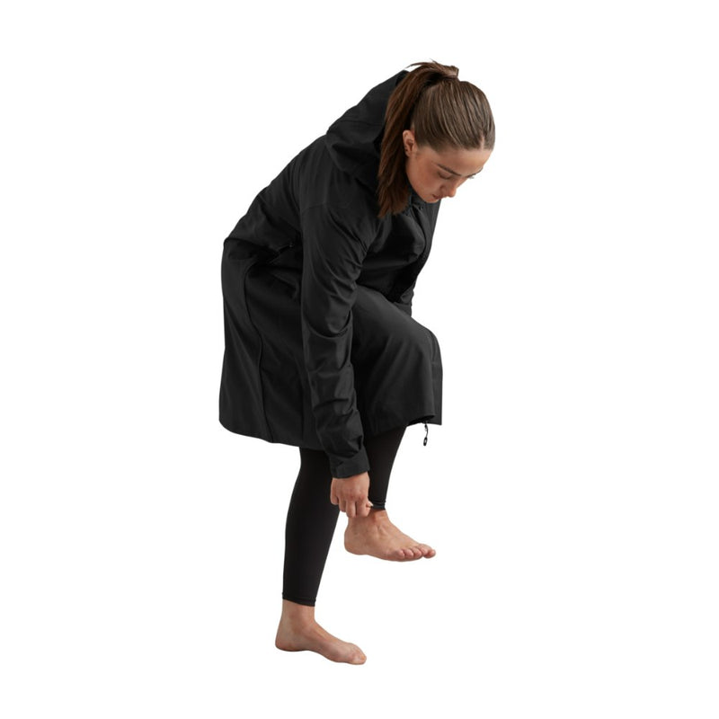 Women's Pursuit Waterproof Lightweight Changing Robe Jacket - Obsidian Black