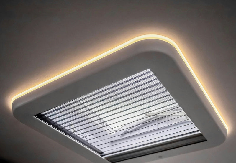 Caravan LED Roof Hatch 400x400