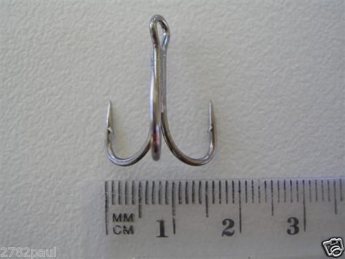 1 Pack of Mustad 36329 3x Strong UltraPoint Treble Fishing Hooks