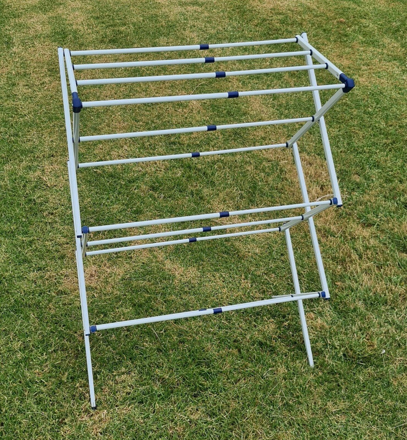 On The Road RV Extendable Clothes Airer