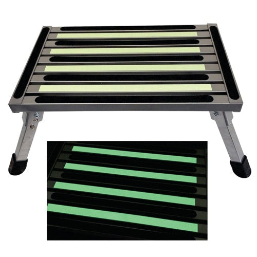Illuminating single folding portable caravan camping step