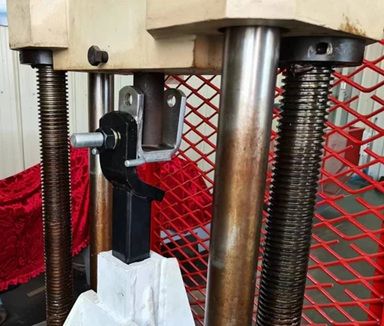 Mister Hitches Car Bracket & Pin Suits Poly Block Off Road Coupling Treg Style