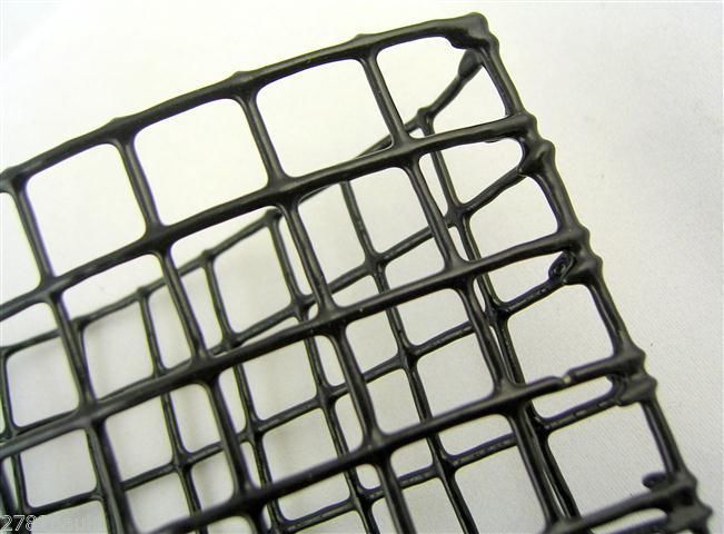 Wilson Small Wire Bait Holder For Crab Pots/Traps - Heavy Duty Rust Resistant