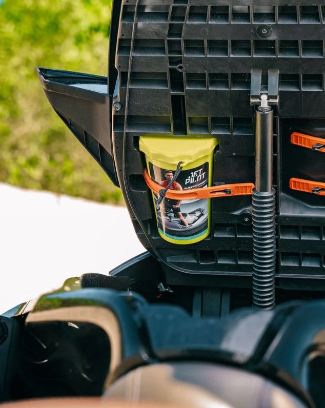 JET PILOT VENTURE MARINE SAFETY KIT LM