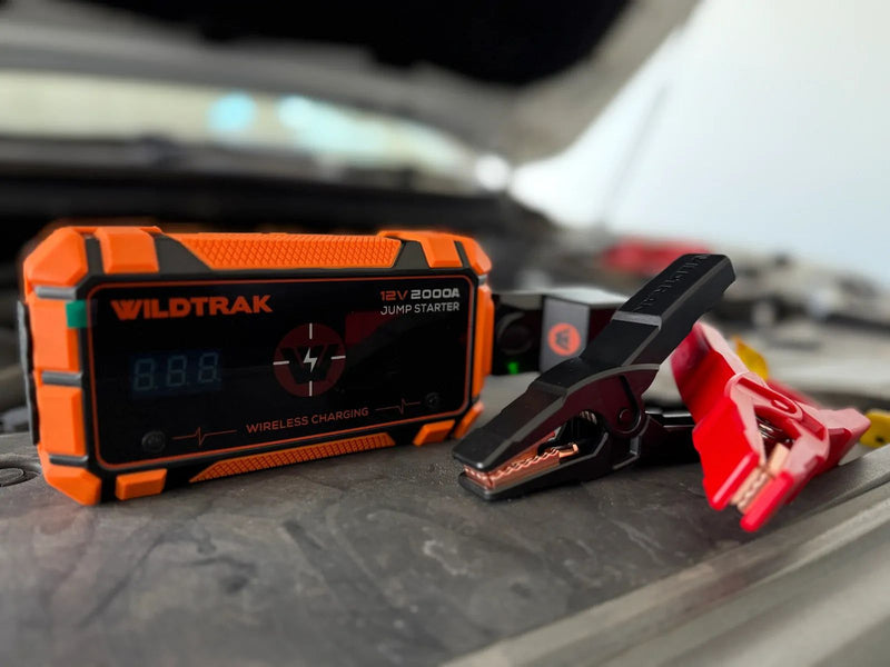 Wildtrak™ Heavy-Duty 2000A 16KMAH HP Lithium Jump Starter