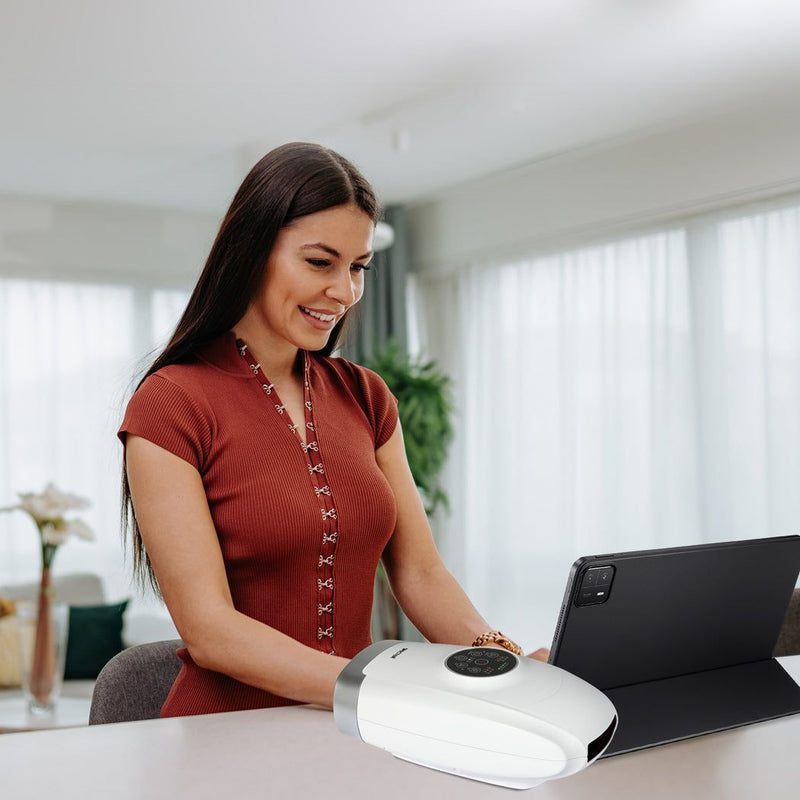 Spector Electric Hand Massager Wrist Palm Finger Relief Heated Point Therapy