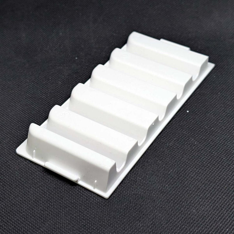 Thetford 620691111 Flue Extension Cover Plate - Suit TOP FRIDGE VENT - White