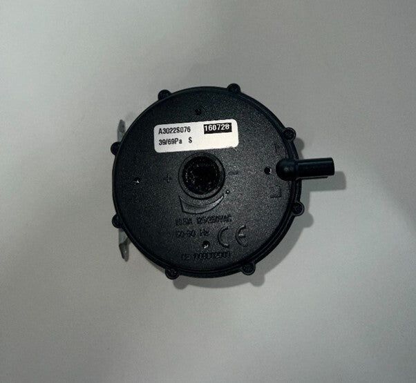 Air Pressure Switch to suit GSWH-2 Girard Hot Water