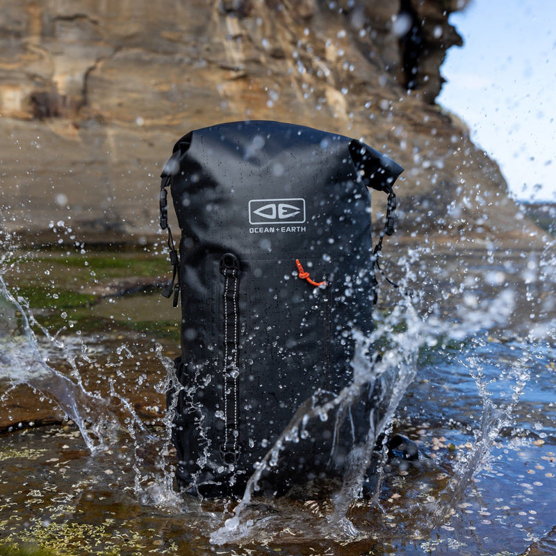 Ocean & Earth Elements 40-Litre Waterproof Wetsuit Backpack