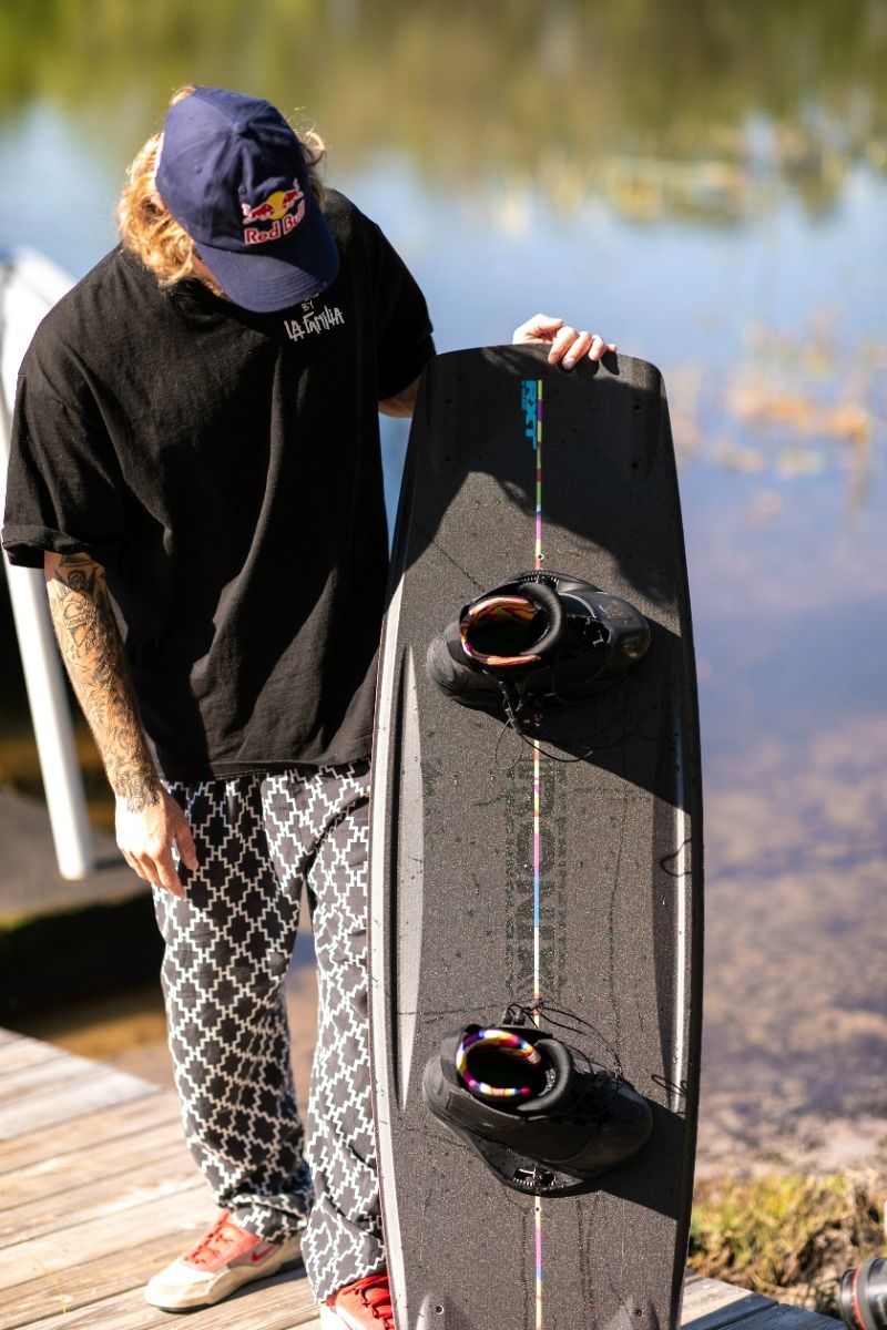 2025 Ronix Rxt Blackout Technology Wakeboard
