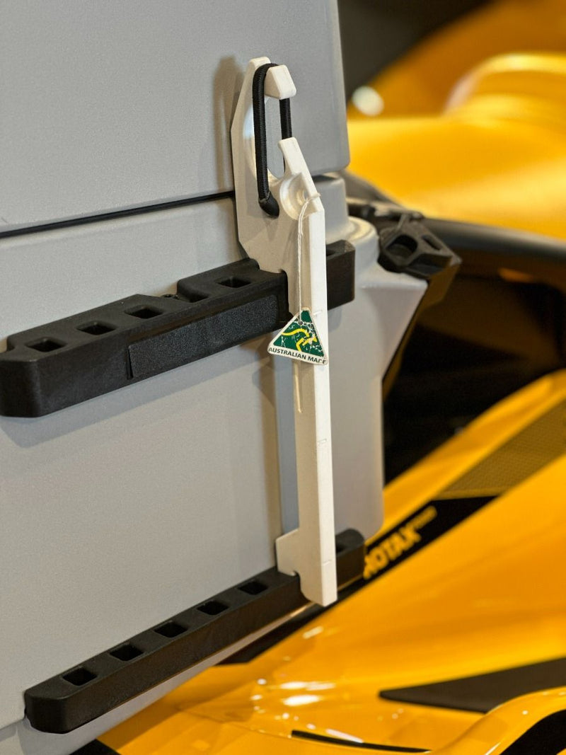 Gaff/pole Holder Clip