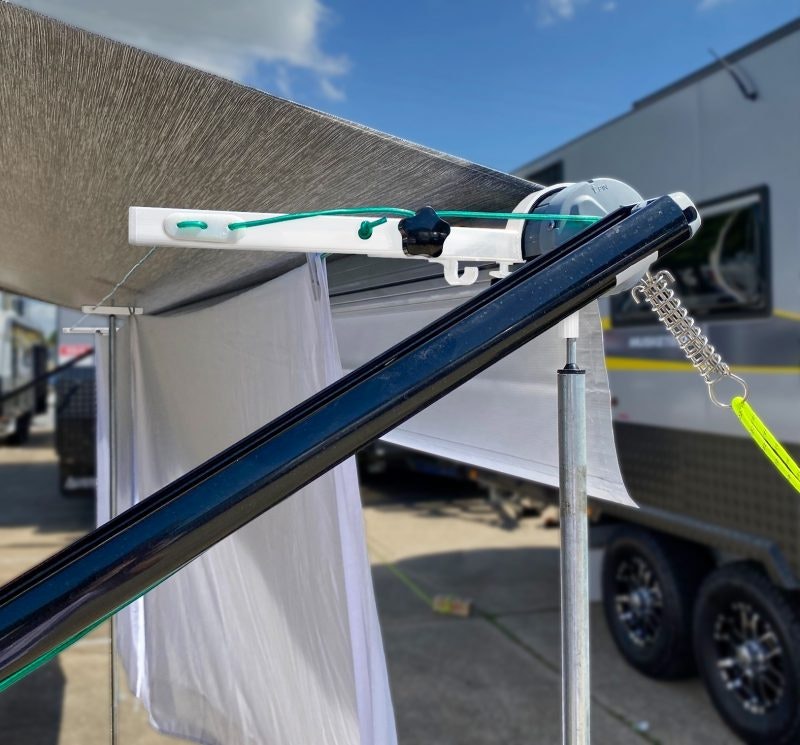 Caravan & RV Clothesline Rollout Awnings