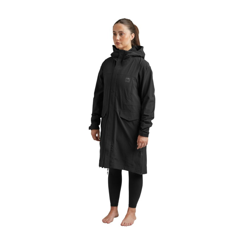 Women's Pursuit Waterproof Lightweight Changing Robe Jacket - Obsidian Black